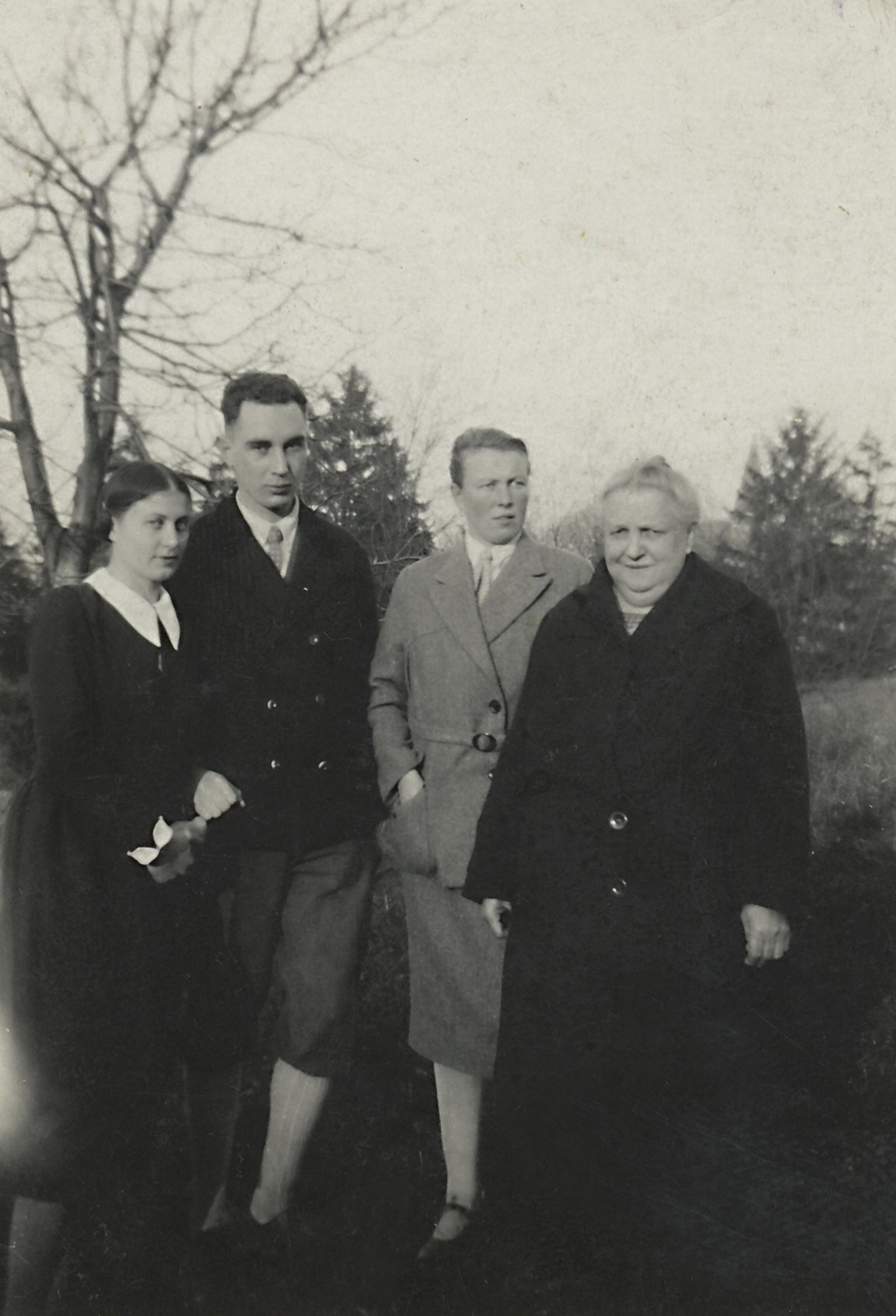 WB mit Mauki, Mirl und deren Mutter Maria Kuster